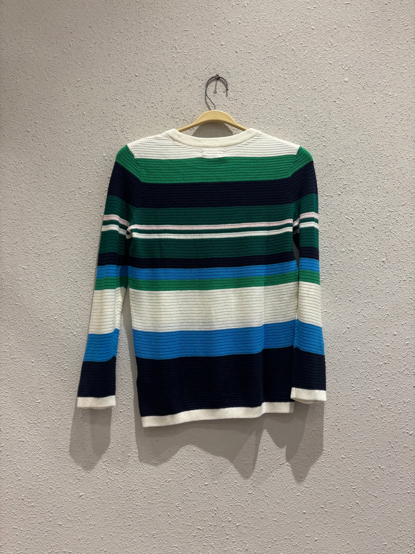 TH Top 0049