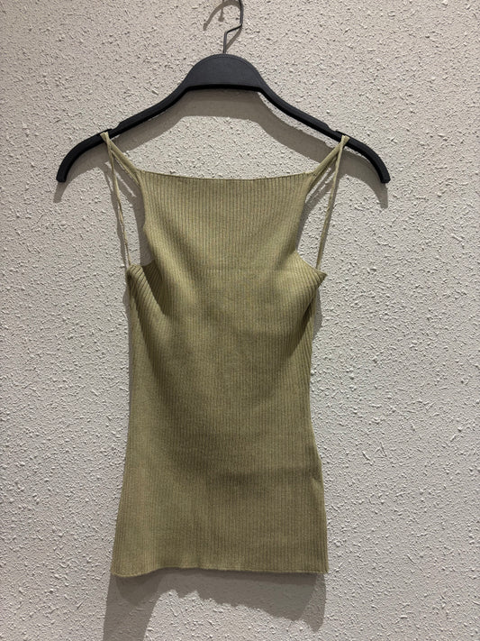 Z Top 0210